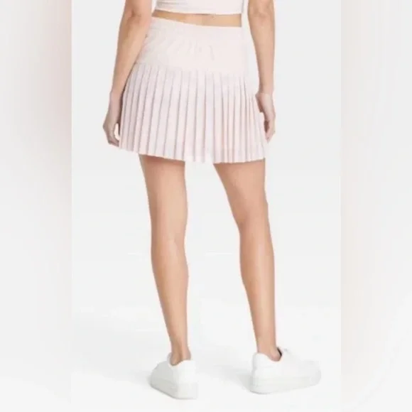 JoyLab Neutral Beige High-Rise Active Shorts - Picture 5 of 6